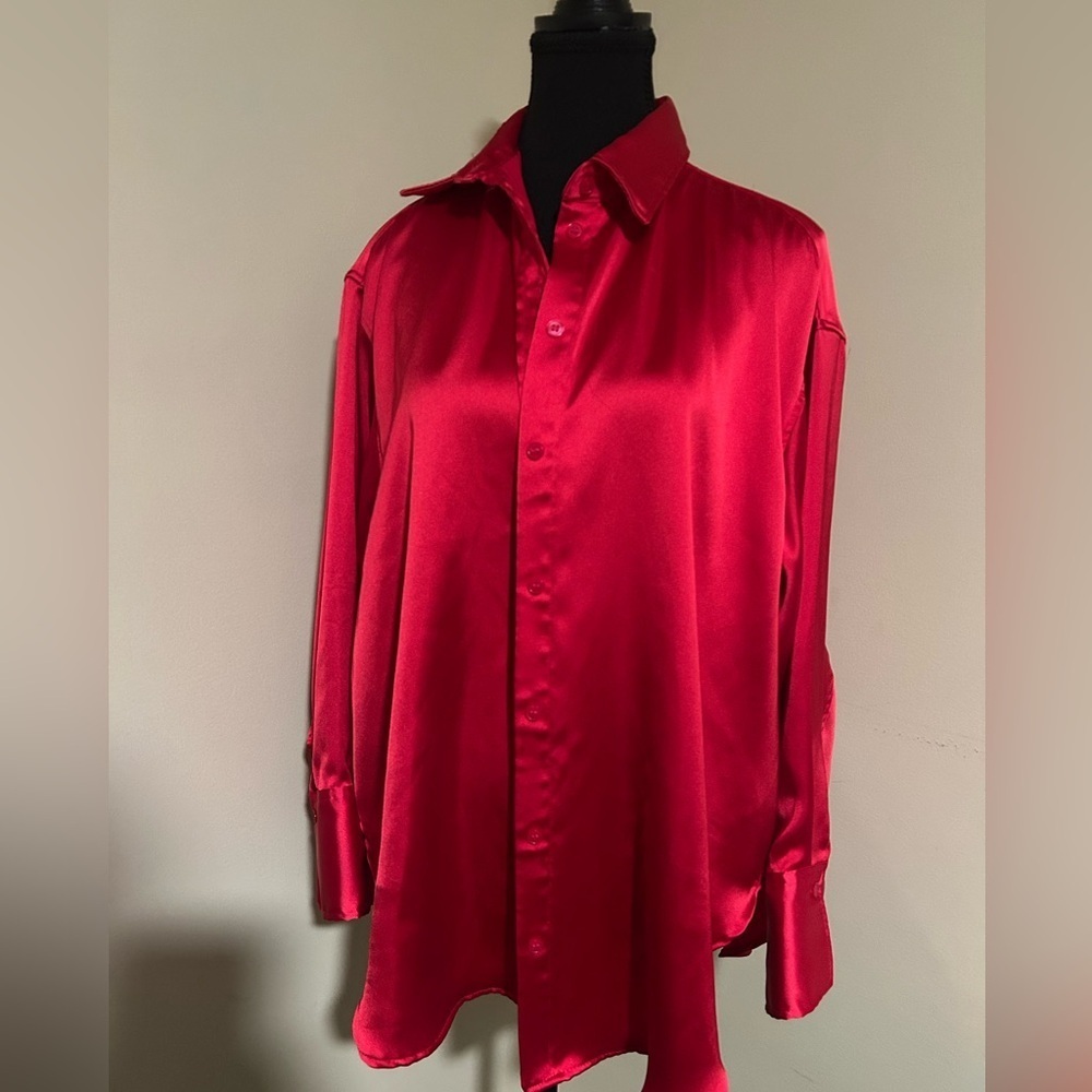 H&M Pink Oversized Button Down Blouse Size Small - Like New - Picture 2 of 11